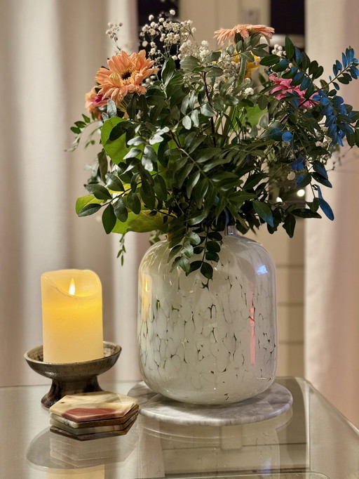 Modern Glass Vase With White Tortoise Design