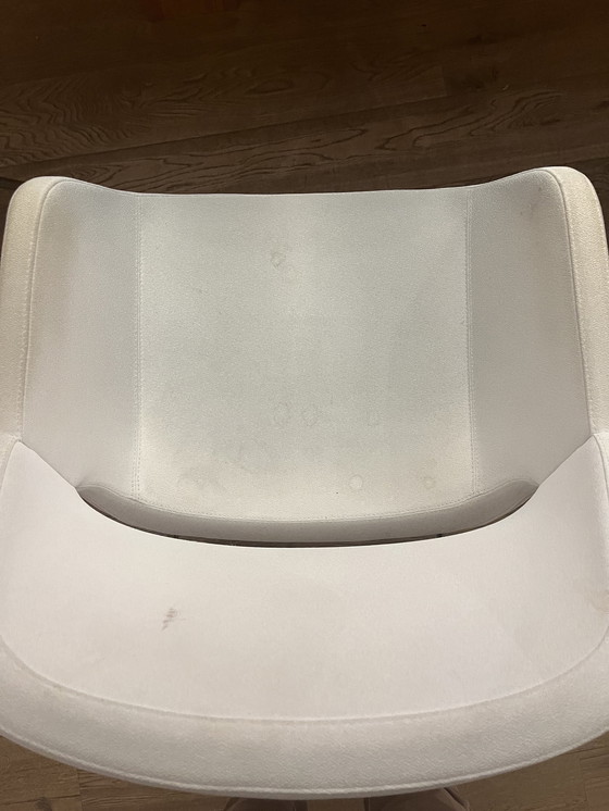 Image 1 of Artifort Gap Chair refurbisher (12 available)