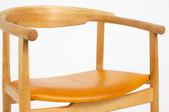 Image 1 of Fauteuil Hans Wegner PP208