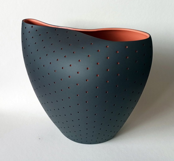 Image 1 of Doriana & Massimiliano Fuksas 'Aldo' Organic Porcelain Design Vase Alessi 2012