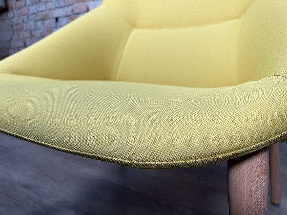 Image 1 of Forma 5 Bow yellow - fauteuil