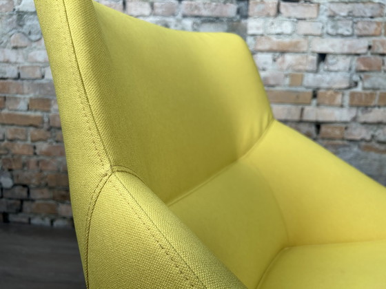 Image 1 of Forma 5 Bow yellow - fauteuil