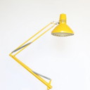 Lampada da scrivania svedese gialla vintage, lampada da architetto, lampada a forbice