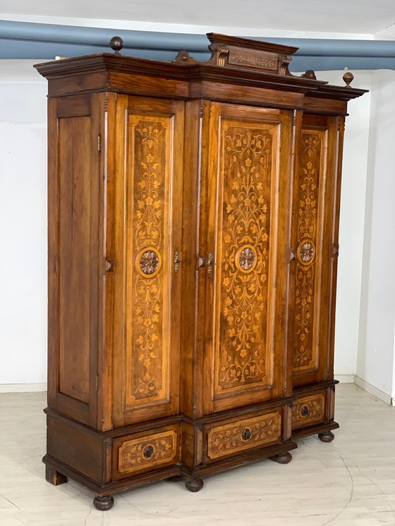 Image 1 of Wilhelminian style closet wardrobe around 1880