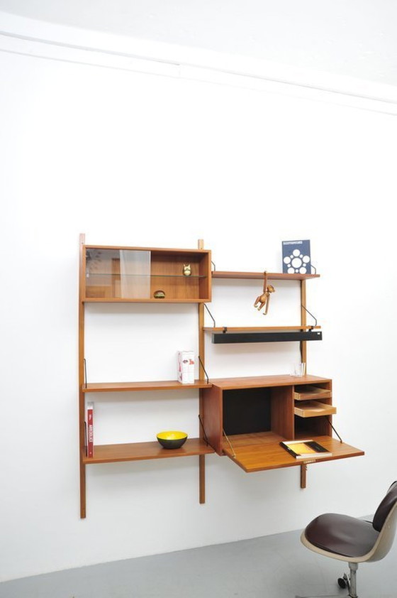 Image 1 of Royal Cado shelving system 07 teak with desk Poul Cadovius 1950