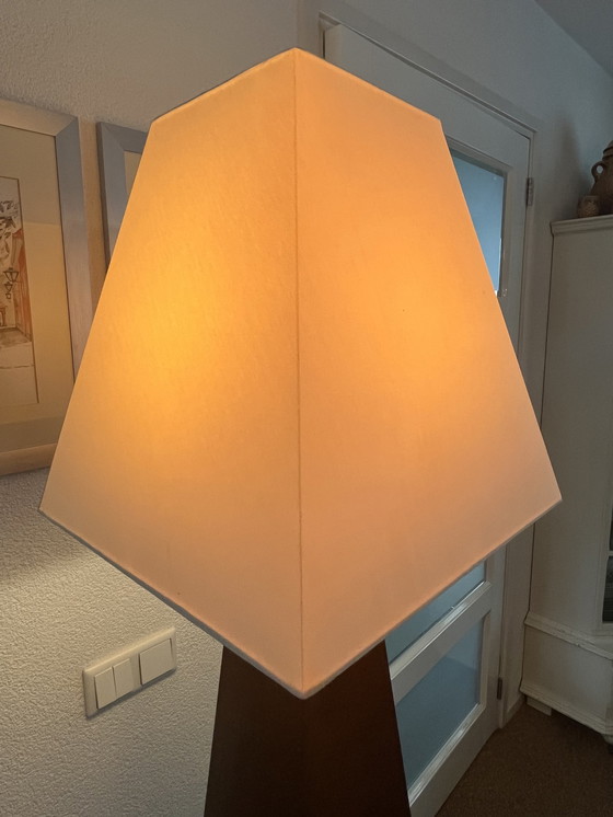 Image 1 of Vandeheg Obelisk table lamp