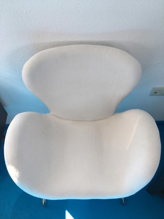 Image 1 of Chaise Bertoia "Tulipe" blanche des années 80