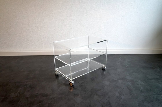 Image 1 of Architecte allemand Chariot de bar En verre acrylique, 1970Er