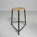 Tabouret industriel empilable, 55 cm de haut