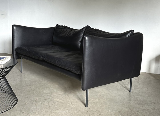 Image 1 of Fogia Tiki Sofa