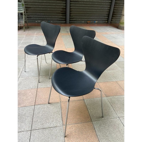 Image 1 of Set of 3 vintage 3107 chairs by Arne Jacobsen for Fritz Hansen, 1960