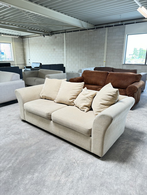 HK living 2.5 seater sofa