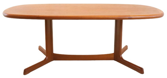 Image 1 of Dyrlund coffee table Pillemark