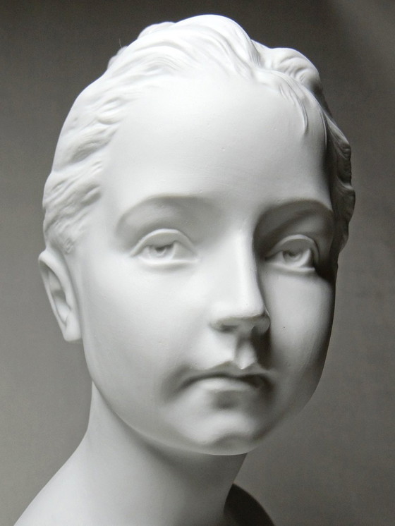 Image 1 of Cookie Bust Of Limoges Porcelain C. Tharaud, Louise Brongniard Vintage 50s-60s