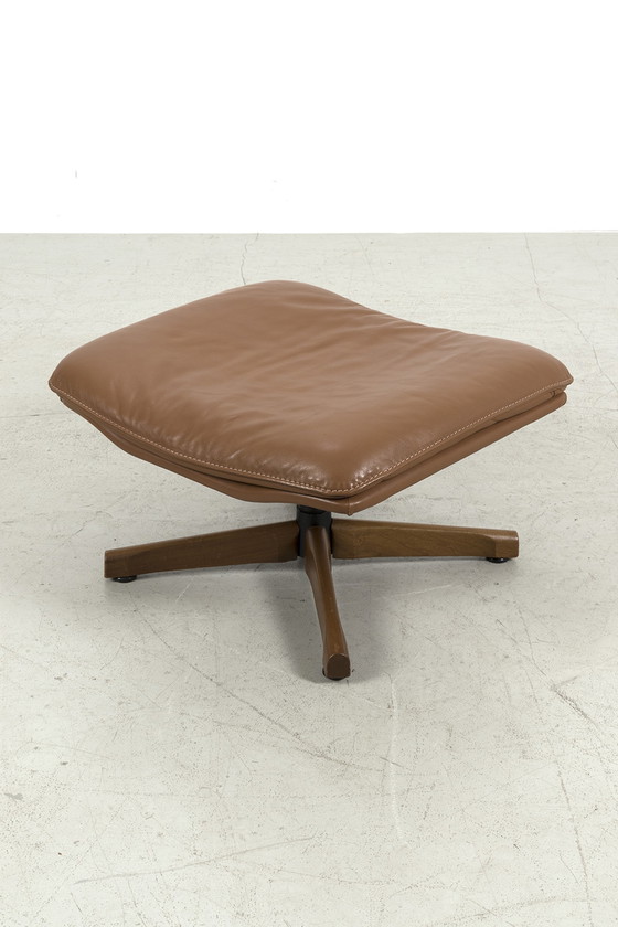 Image 1 of Strässle King Chair + pouf