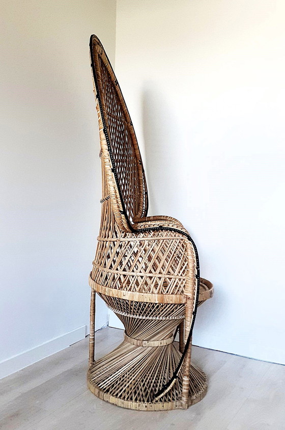 Image 1 of Peacock chair / Chair " Emanuelle "