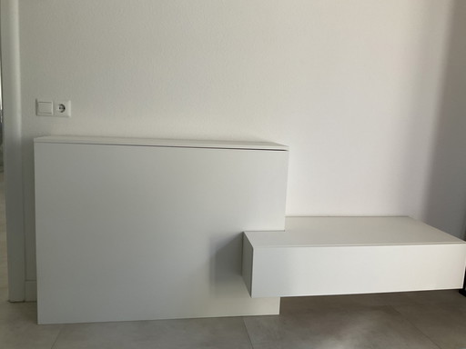 Castelijn TV cabinet with elevator