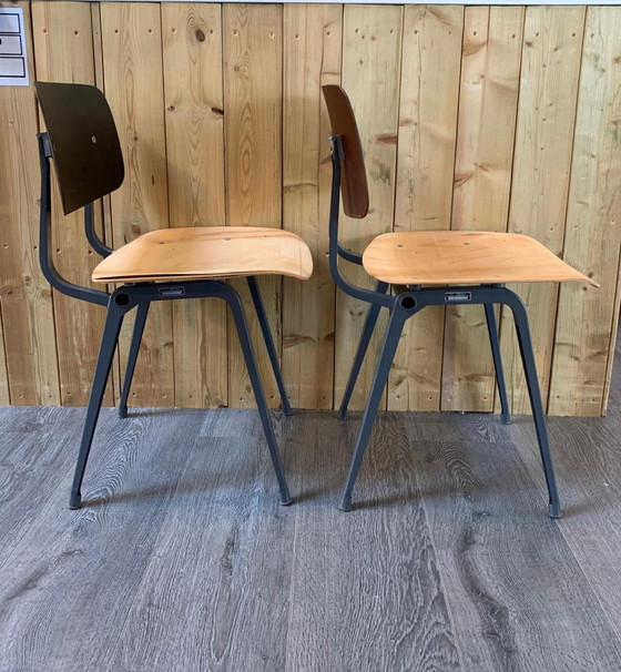 Image 1 of 2x TH Twente Friso Kramer chairs Result