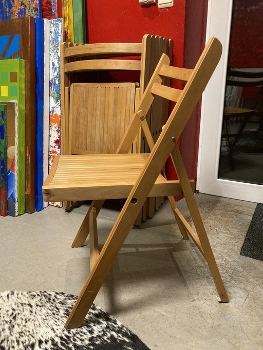 8x Wooden Folding Chairs 1991