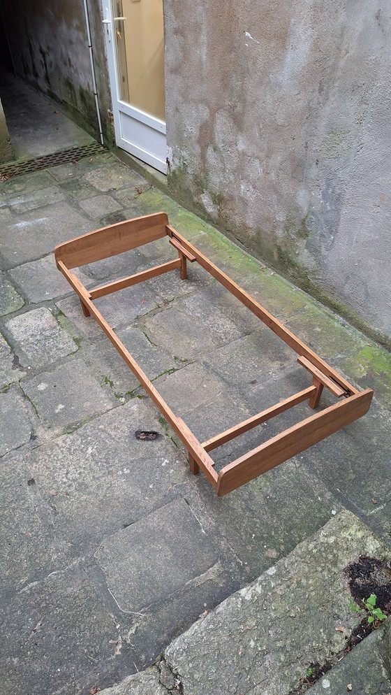 Image 1 of Daybed 50's