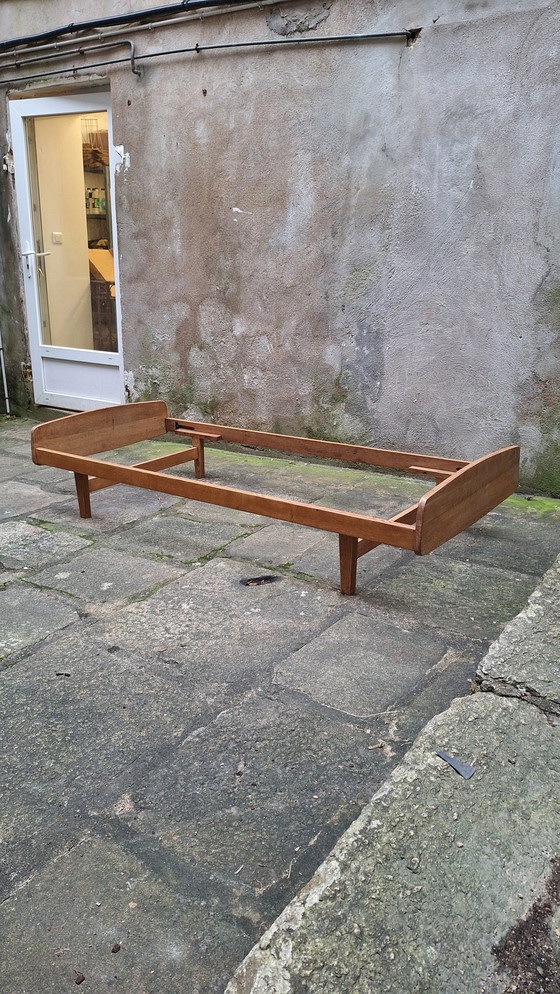 Image 1 of Daybed 50's