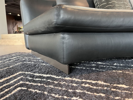 Image 1 of Minotti sofa Seymour