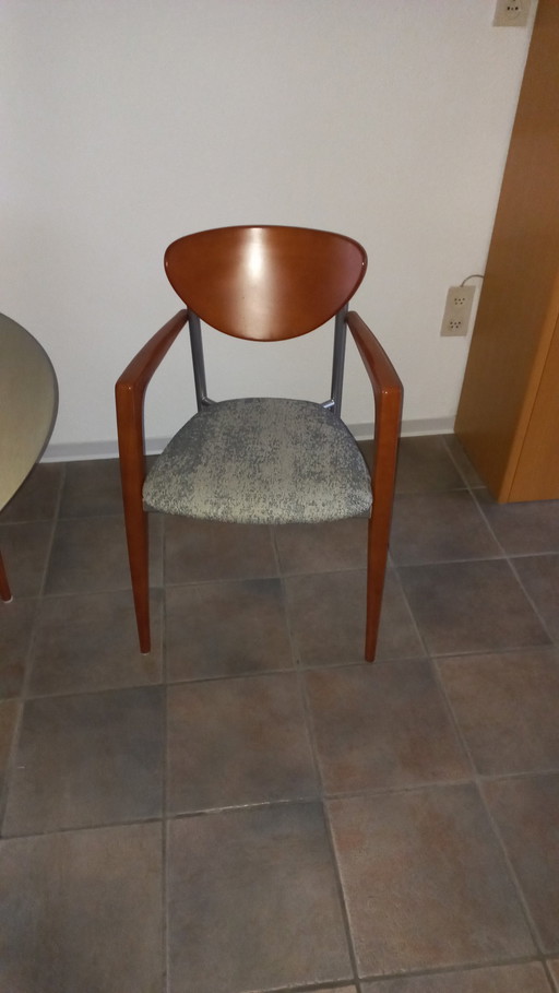 4 Solid Dining Chairs (Armchair)