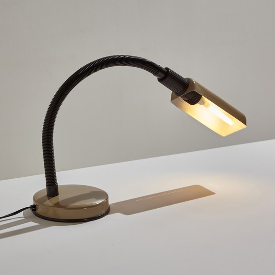 Image 1 of Veneta Lumi Table Lamp