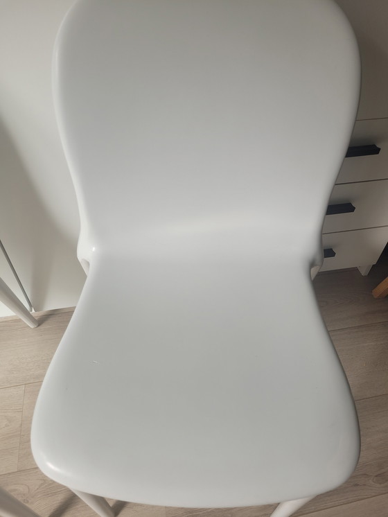 Image 1 of 3x Kartell Thyla chaises blanches