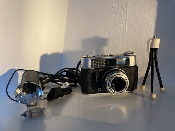 Image 1 of Design Camera Lamp With Retro Flash And Tripod