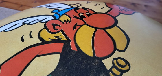 Image 1 of Vintage Pouf Asterix