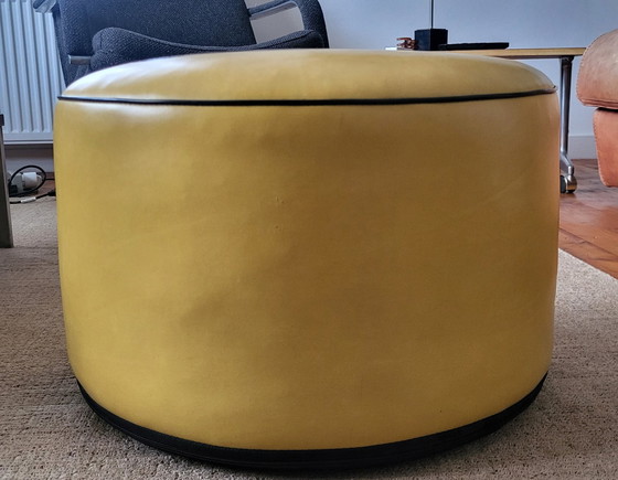 Image 1 of Vintage Pouf Asterix