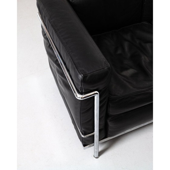Image 1 of Vintage Lc2 leather and steel tubular sofa for Cassina, 1928