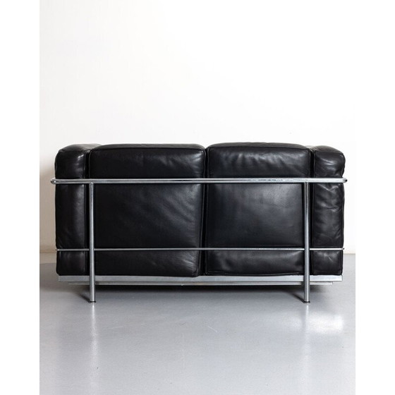 Image 1 of Vintage Lc2 leather and steel tubular sofa for Cassina, 1928