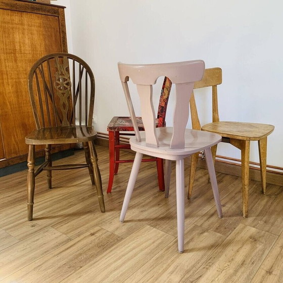 Image 1 of Set of 4 mismatched vintage chairs