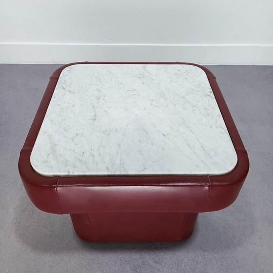 Image 1 of Pair of vintage white Carrara marble side tables by De Sede, Switzerland 1970