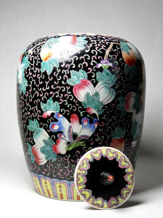 Image 1 of Large Antique Pot, Ginger Pot, Black Enameled Chinese Porcelain