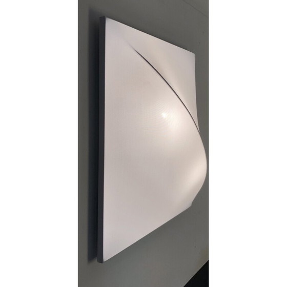 Image 1 of Vintage Saori wall lamp in white lacquered metal by Kazuhide Takahama, Italy 1970