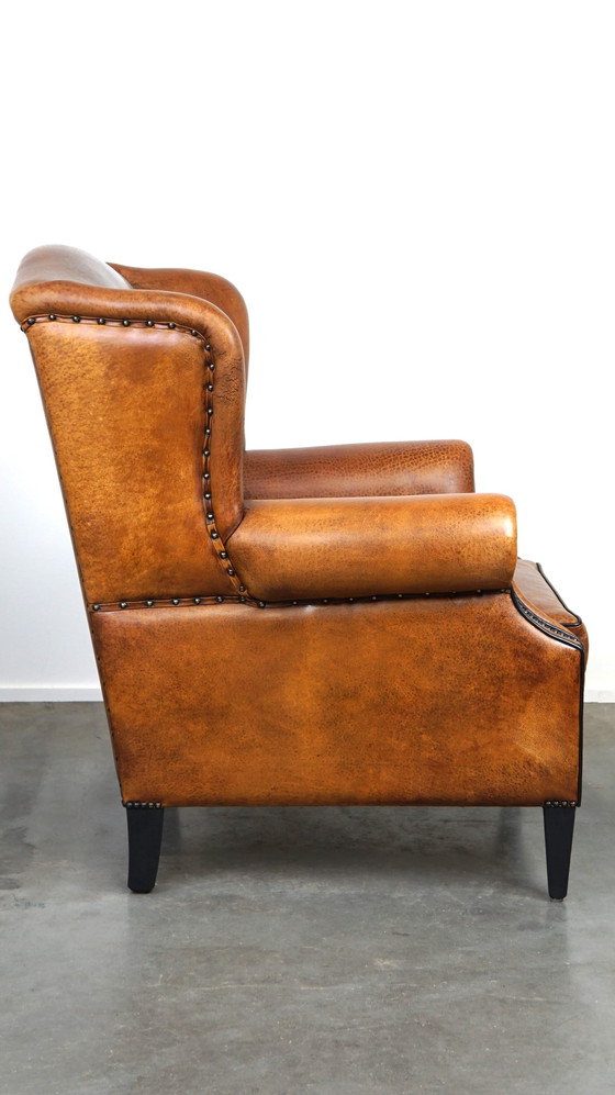 Image 1 of Fauteuil à oreilles en cuir de mouton