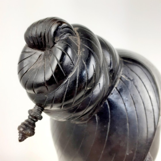 Image 1 of Bronze Bust To Nguyen Thanh Le