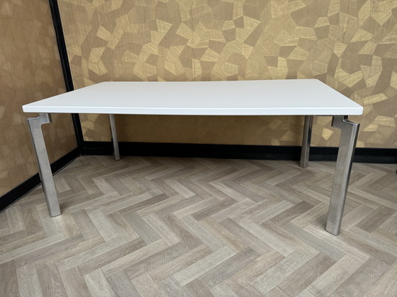 Image 1 of Leolux Dining Table