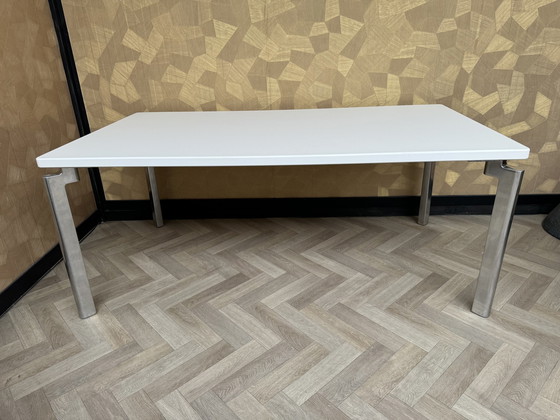 Image 1 of Leolux Dining Table