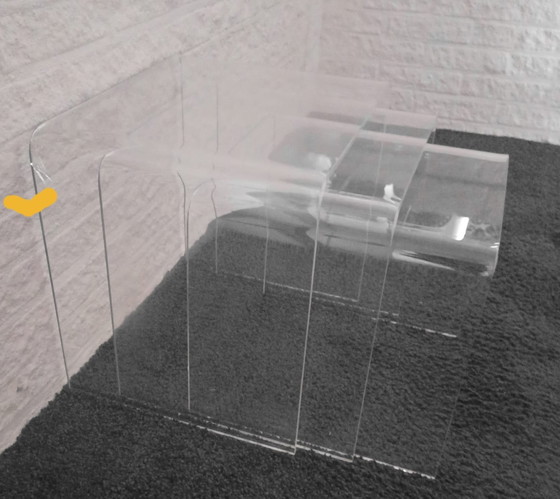 Image 1 of Mini, Juego Mimi, 3 mesas auxiliares, plexiglás, plástico, forma de U transparente