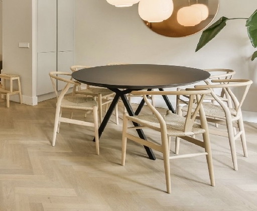 Studio Henk black dining table