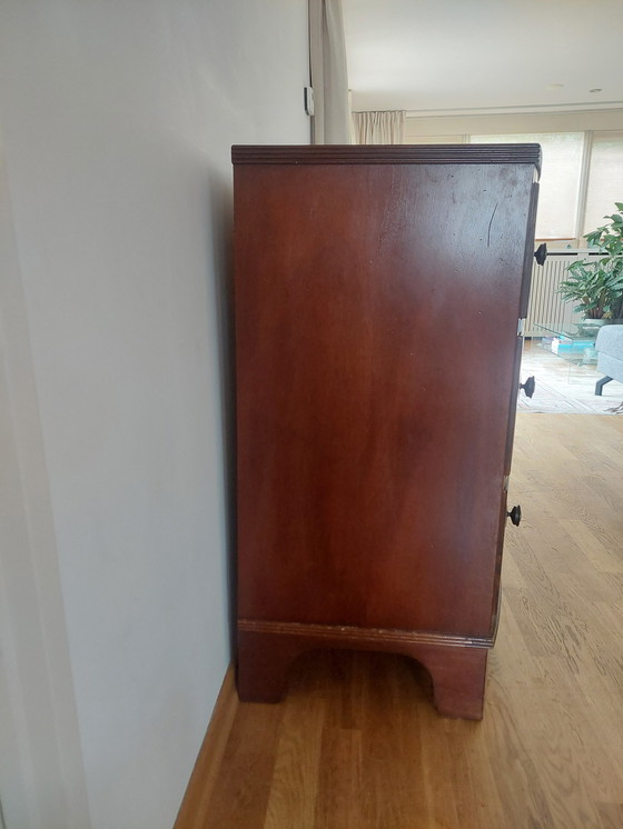 Image 1 of Mahogany wood chest of drawers