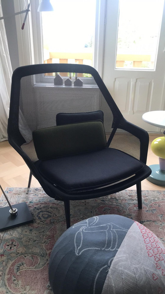 Image 1 of Vitra slow chair - black