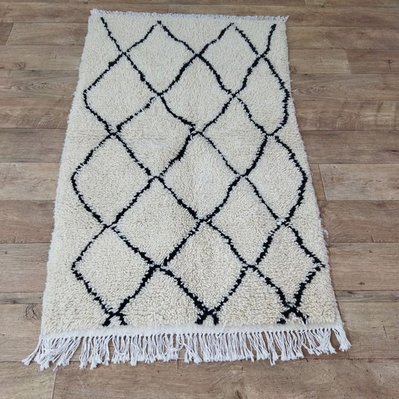 Image 1 of Small Moroccan Berber Wool Carpet - Kleiner Marokkanischer Berber Wollteppich