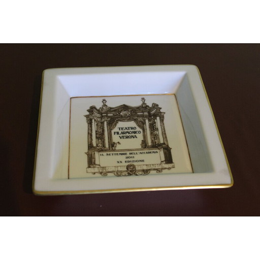 Caja de bolsillo de porcelana de Richard Gionori, 2011