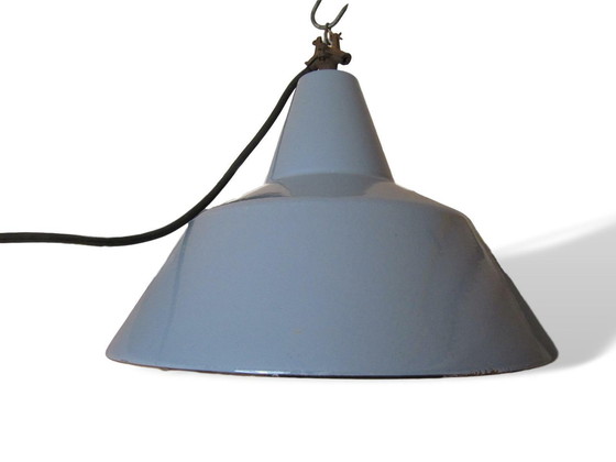 Image 1 of Enameled industrial ceiling lamp