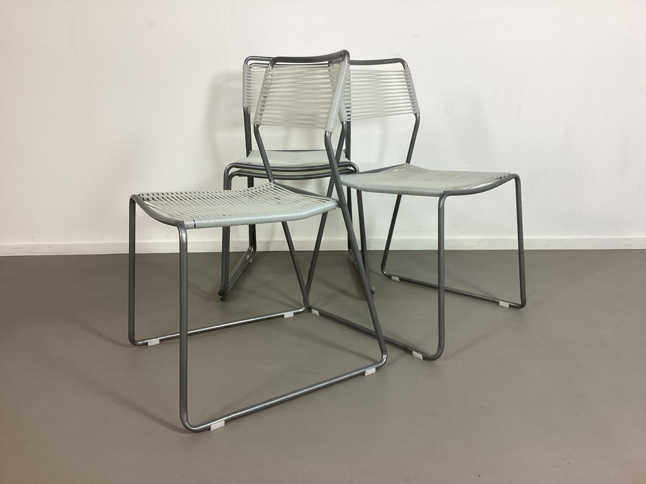 4 Vintage Ikea Melker Scoobidoe Spaghetti Stackable Chairs Lisa